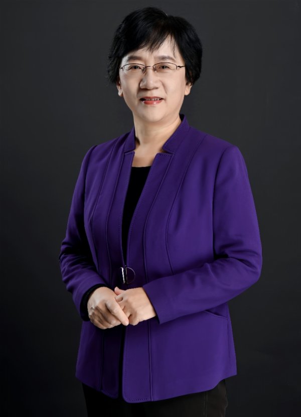 对话政协委员孙洁：制定银发经济专项规划，破解行业年龄歧视