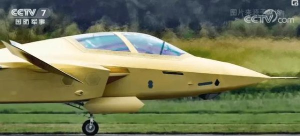 美国花165亿美元给F-35装AI，歼-20加了一个后座，天花板注定更高